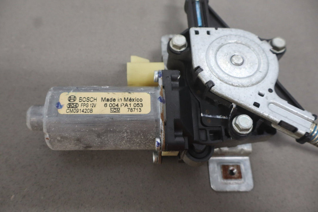 2003 - 2009 Hummer H2 Right Rear Door Regulator 15771354 OEM