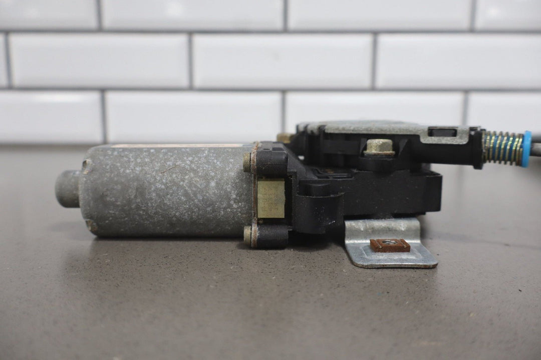 2003 - 2009 Hummer H2 Right Rear Door Regulator 15771354 OEM