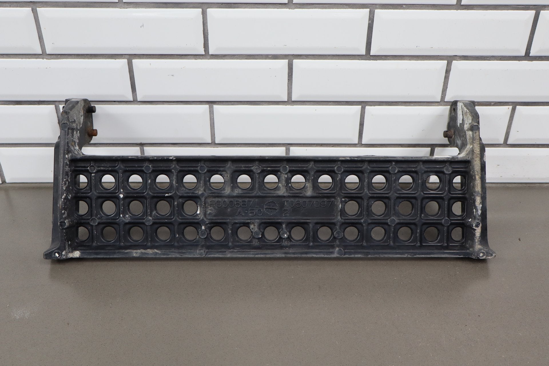 2003-2009 Hummer H2 - Rock Rails Steps x4 - OEM, Damaged