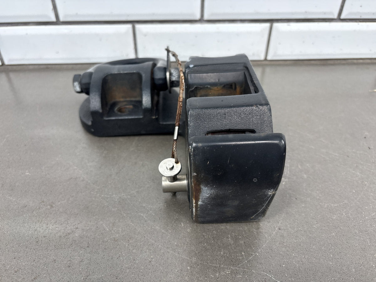 2003-2009 Hummer H2 - Spare Tire Carrier Latch Hinge Set