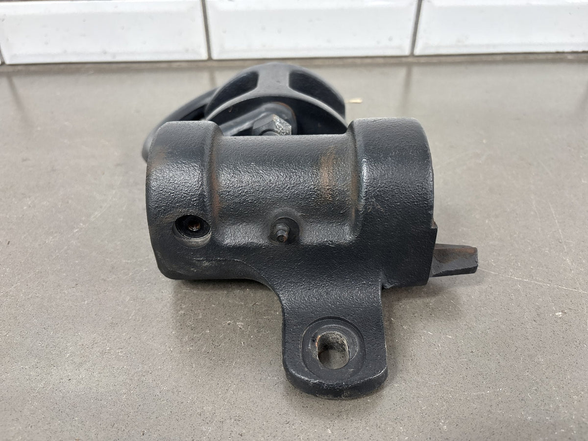 2003-2009 Hummer H2 - Spare Tire Carrier Latch Hinge Set