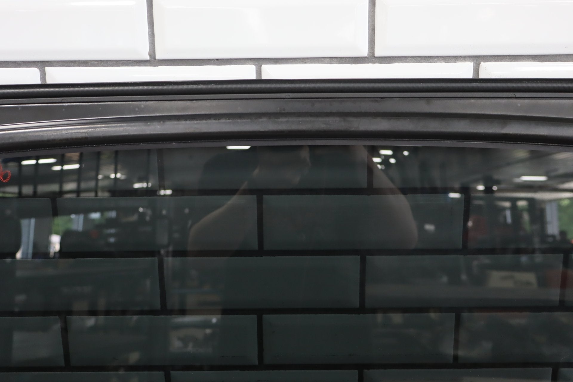 2003-2009 Hummer H2- Sunroof Glass Window 15781625
