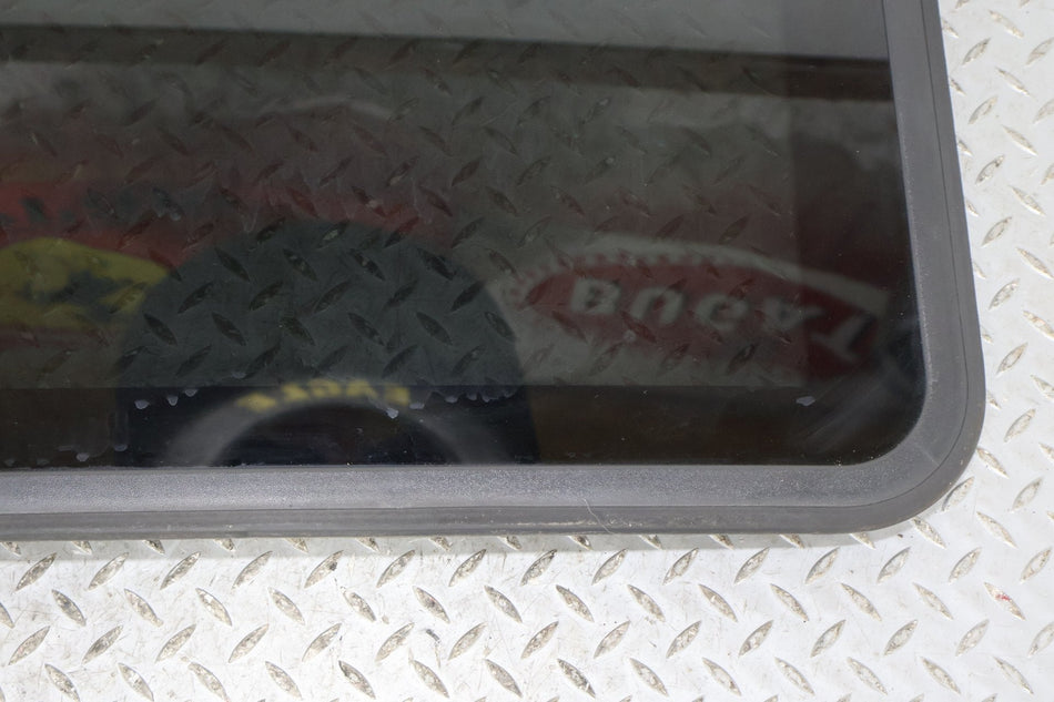 2003-2009 Hummer H2- Sunroof Glass Window 15781625