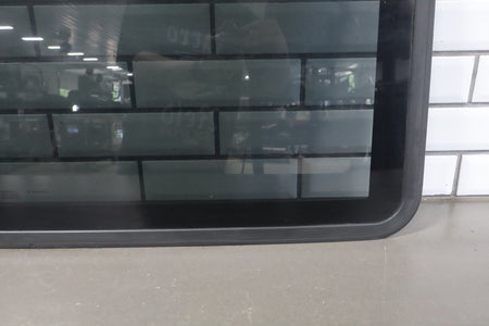 2003-2009 Hummer H2- Sunroof Glass Window 15781625
