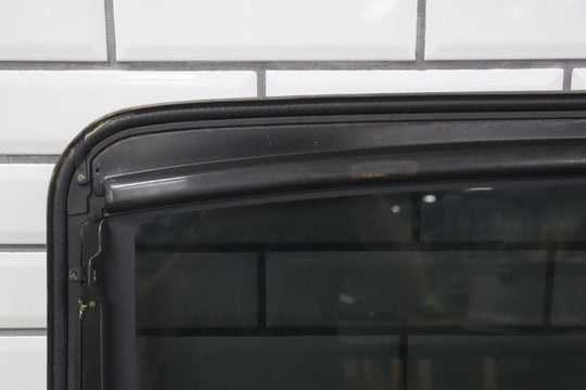 2003 - 2009 Hummer H2 - Sunroof Glass Window 15781625