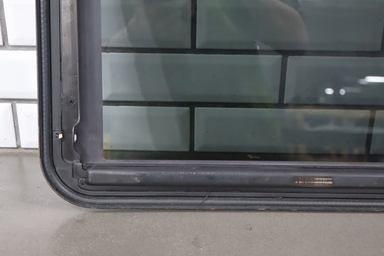 2003 - 2009 Hummer H2 - Sunroof Glass Window 15781625