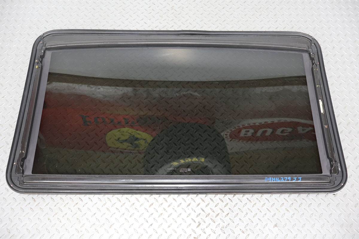 2003-2009 Hummer H2- Sunroof Glass Window 15781625