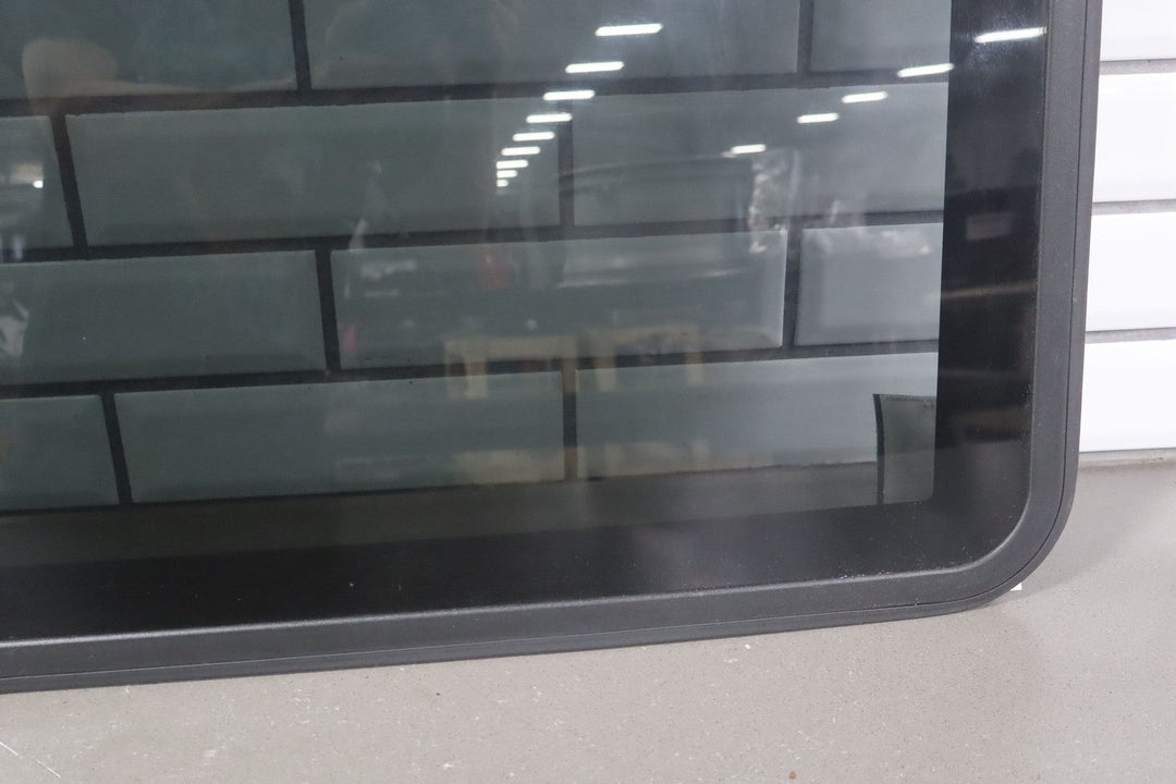 2003 - 2009 Hummer H2 - Sunroof Glass Window 15781625