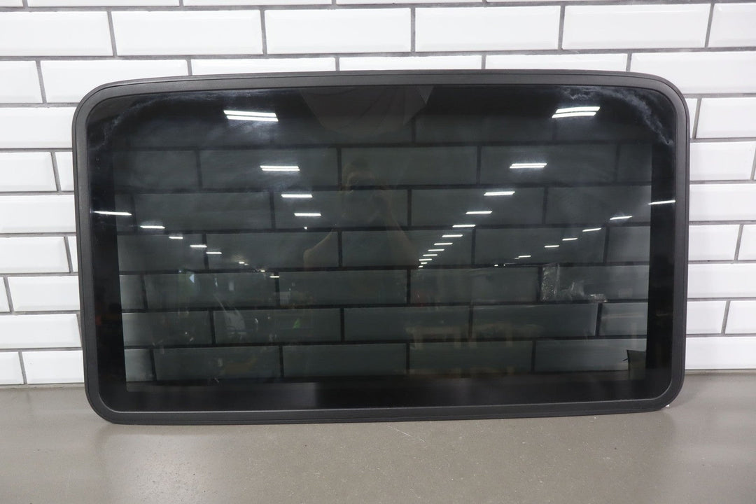 2003 - 2009 Hummer H2 - Sunroof Glass Window 15781625
