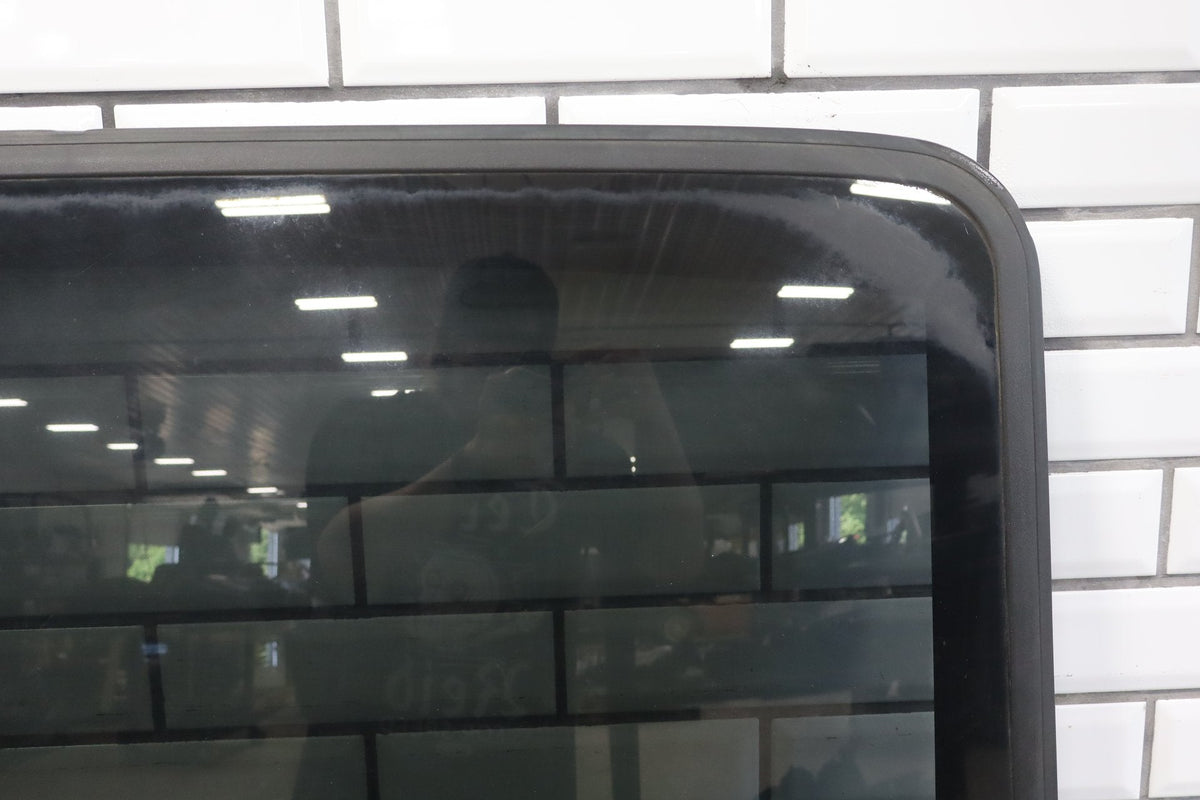 2003-2009 Hummer H2- Sunroof Glass Window 15781625