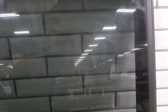 2003 - 2009 Hummer H2 - Sunroof Glass Window 15781625