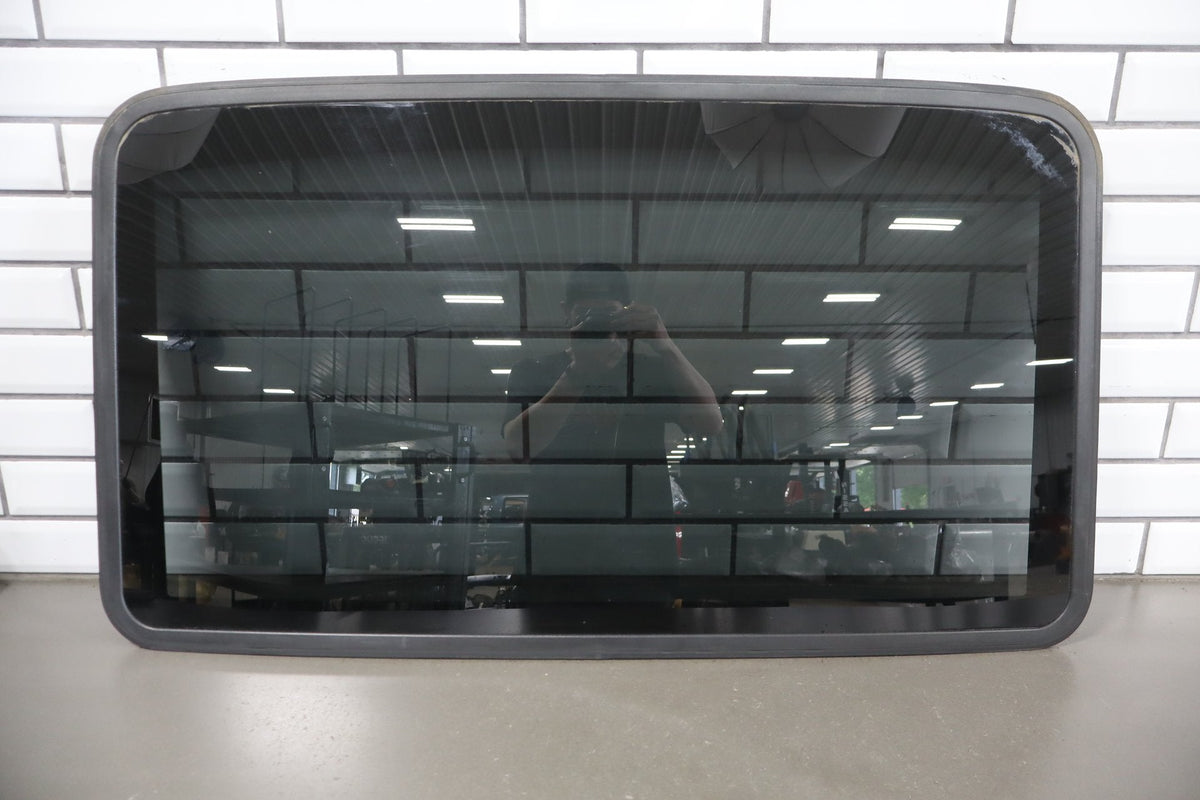 2003-2009 Hummer H2- Sunroof Glass Window 15781625