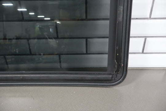 2003 - 2009 Hummer H2 - Sunroof Glass Window 15781625
