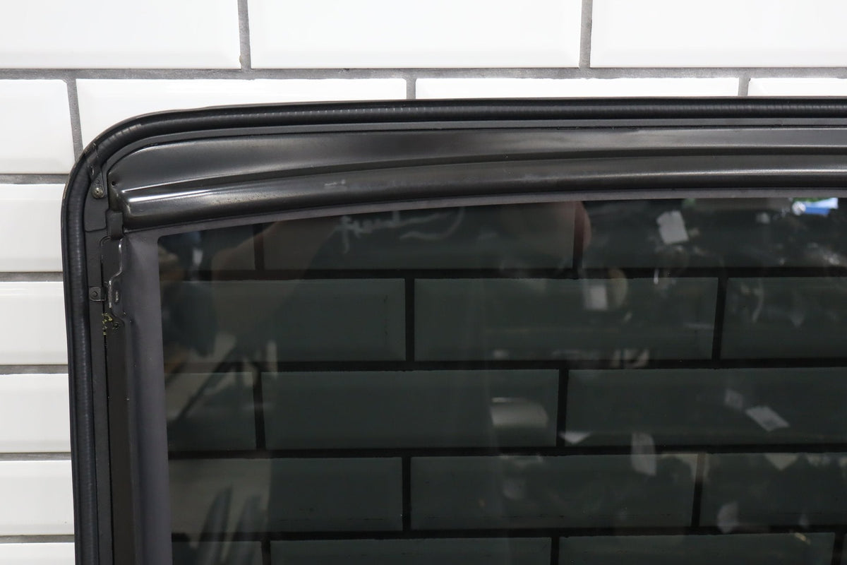2003-2009 Hummer H2 - Sunroof Glass Window 15781625