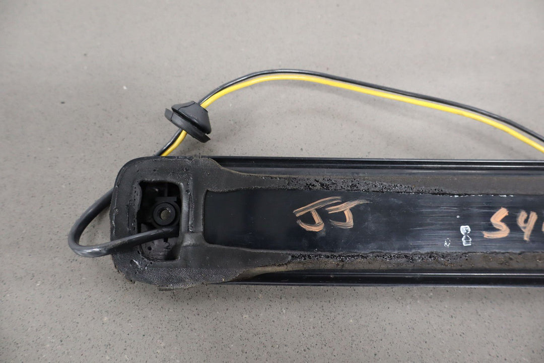 2003 - 2009 Hummer H2 SUV 3rd Brake Light LED