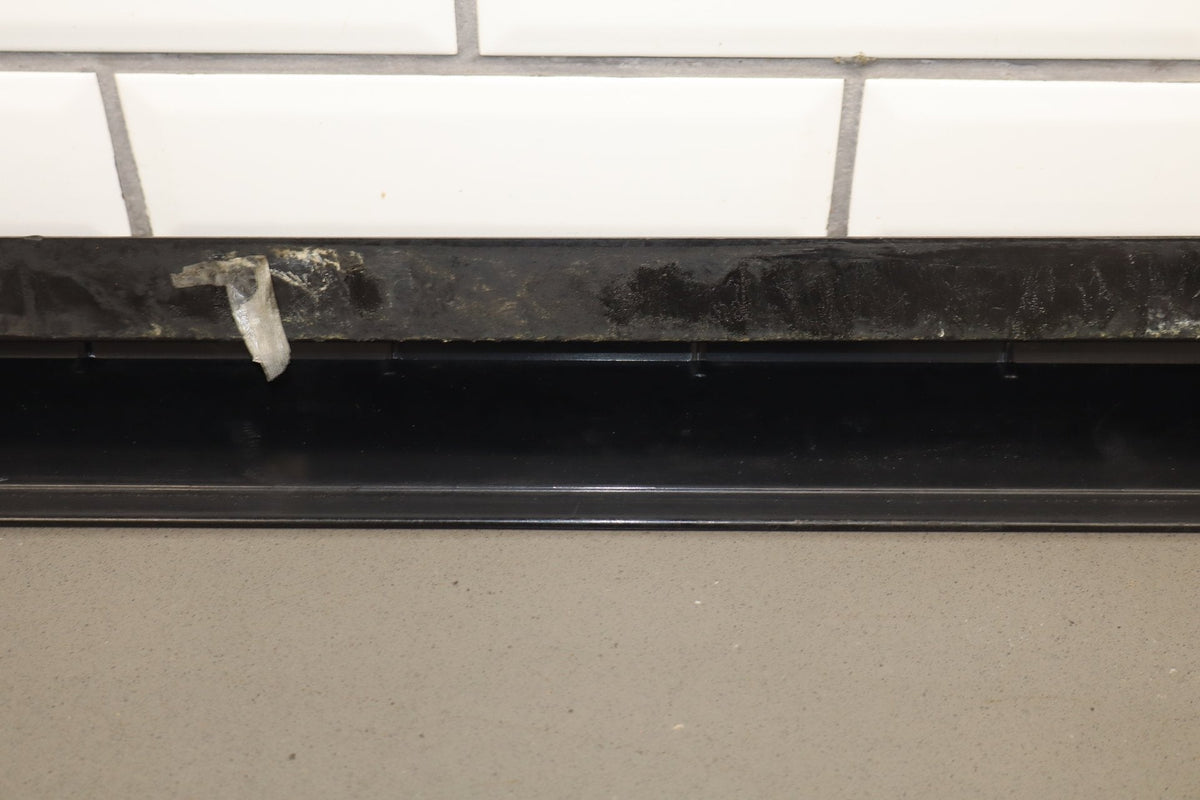 2003-2009 Hummer H2 SUV Driver Left Front Roof Molding {Part Number}