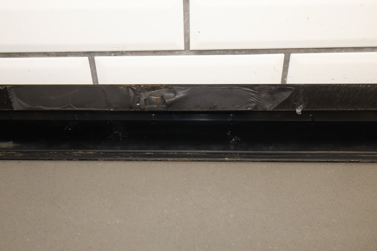 2003-2009 Hummer H2 SUV Driver Left Front Roof Molding {Part Number}