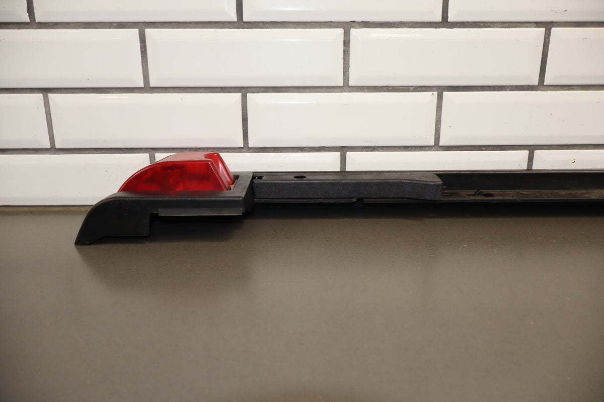 2003-2009 Hummer H2 SUV Driver Left Rear Roof Molding 15241411