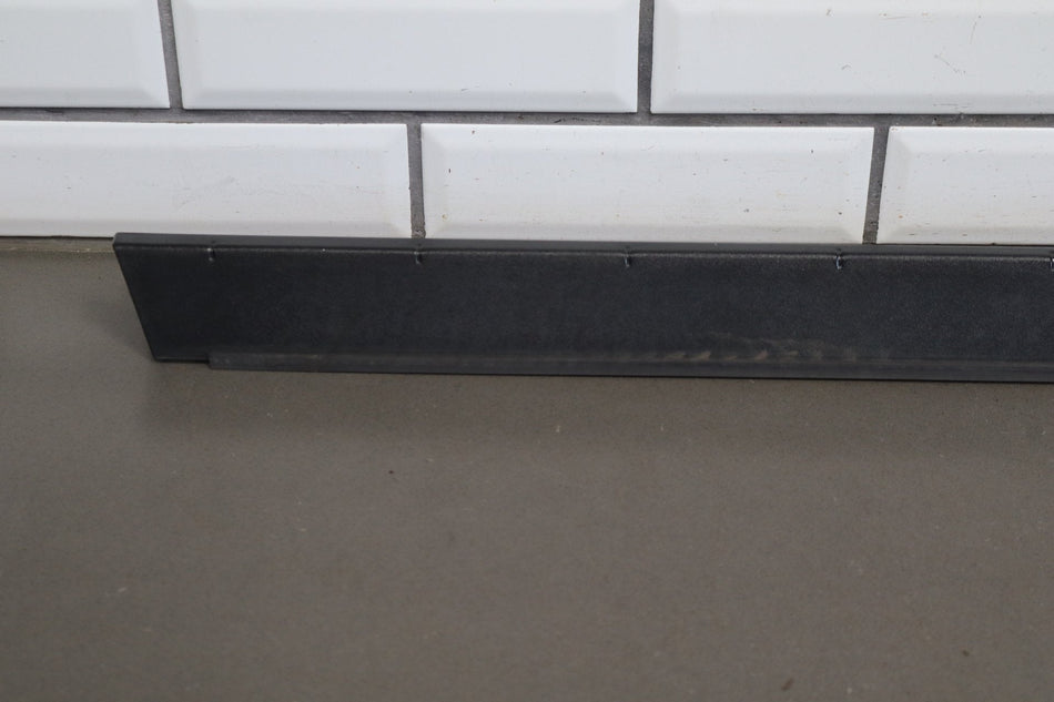 2003-2009 Hummer H2 SUV Driver Left Rear Roof Molding 15241411