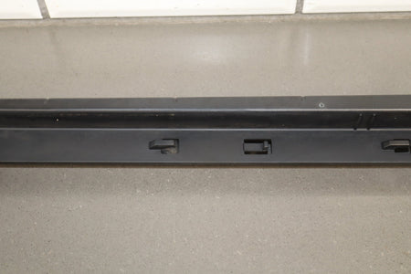 2003-2009 Hummer H2 SUV Driver Left Rear Roof Molding 15241411