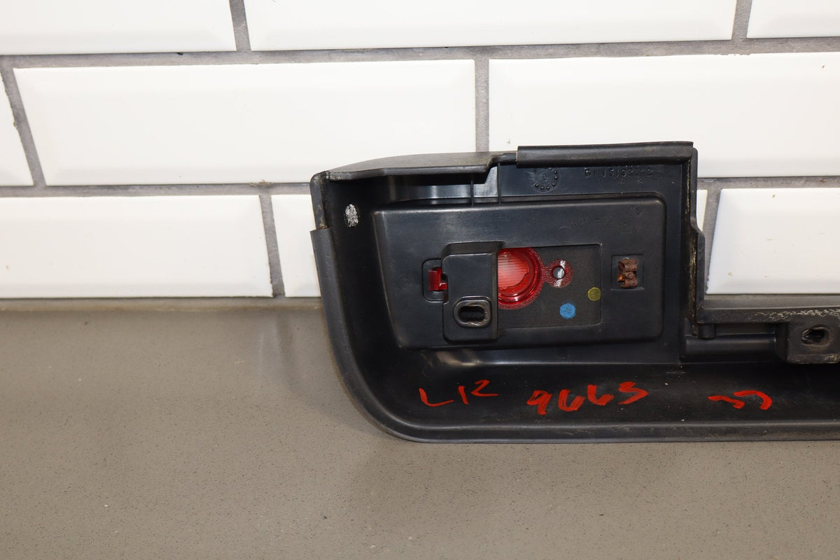 2003-2009 Hummer H2 SUV Driver Left Rear Roof Molding 15241411