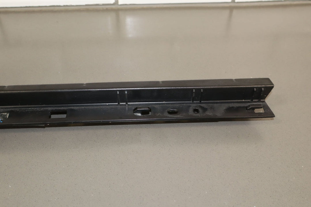 2003 - 2009 Hummer H2 SUV Driver Left Rear Roof Molding 15241411