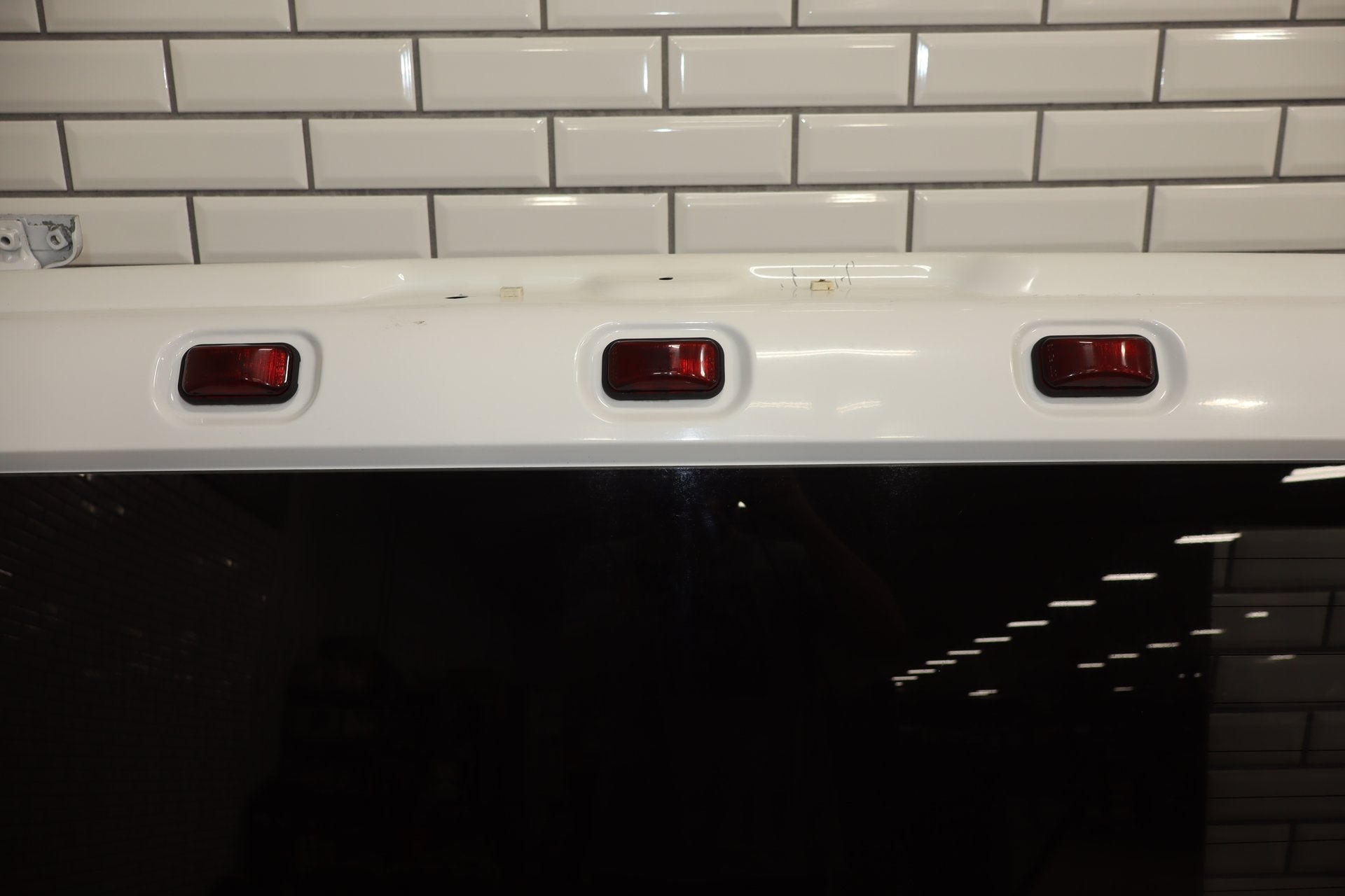 2003-2009 Hummer H2 SUV Hatch Decklid Olympic White 50