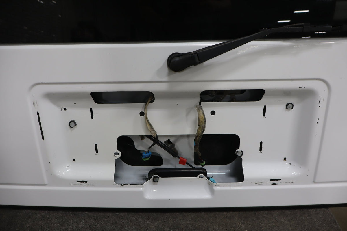 2003-2009 Hummer H2 SUV Hatch Decklid Olympic White 50