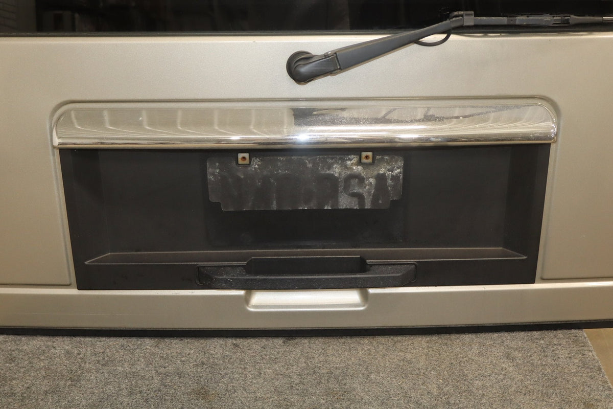 2003-2009 Hummer H2 SUV Hatch Decklid Pewter 11