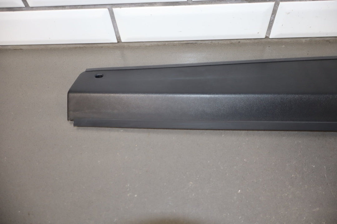 2003 - 2009 Hummer H2 SUV Hatch Upper Spoiler 15114966 *No Lamp*