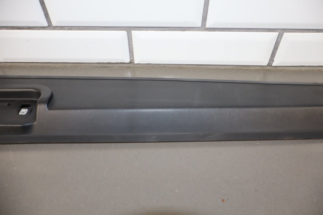 2003 - 2009 Hummer H2 SUV Hatch Upper Spoiler 15114966 *No Lamp*