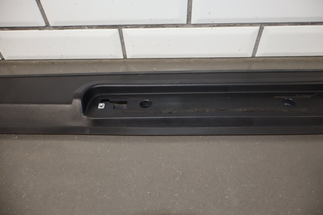 2003 - 2009 Hummer H2 SUV Hatch Upper Spoiler 15114966 *No Lamp*
