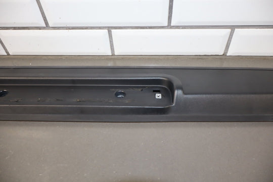 2003 - 2009 Hummer H2 SUV Hatch Upper Spoiler 15114966 *No Lamp*