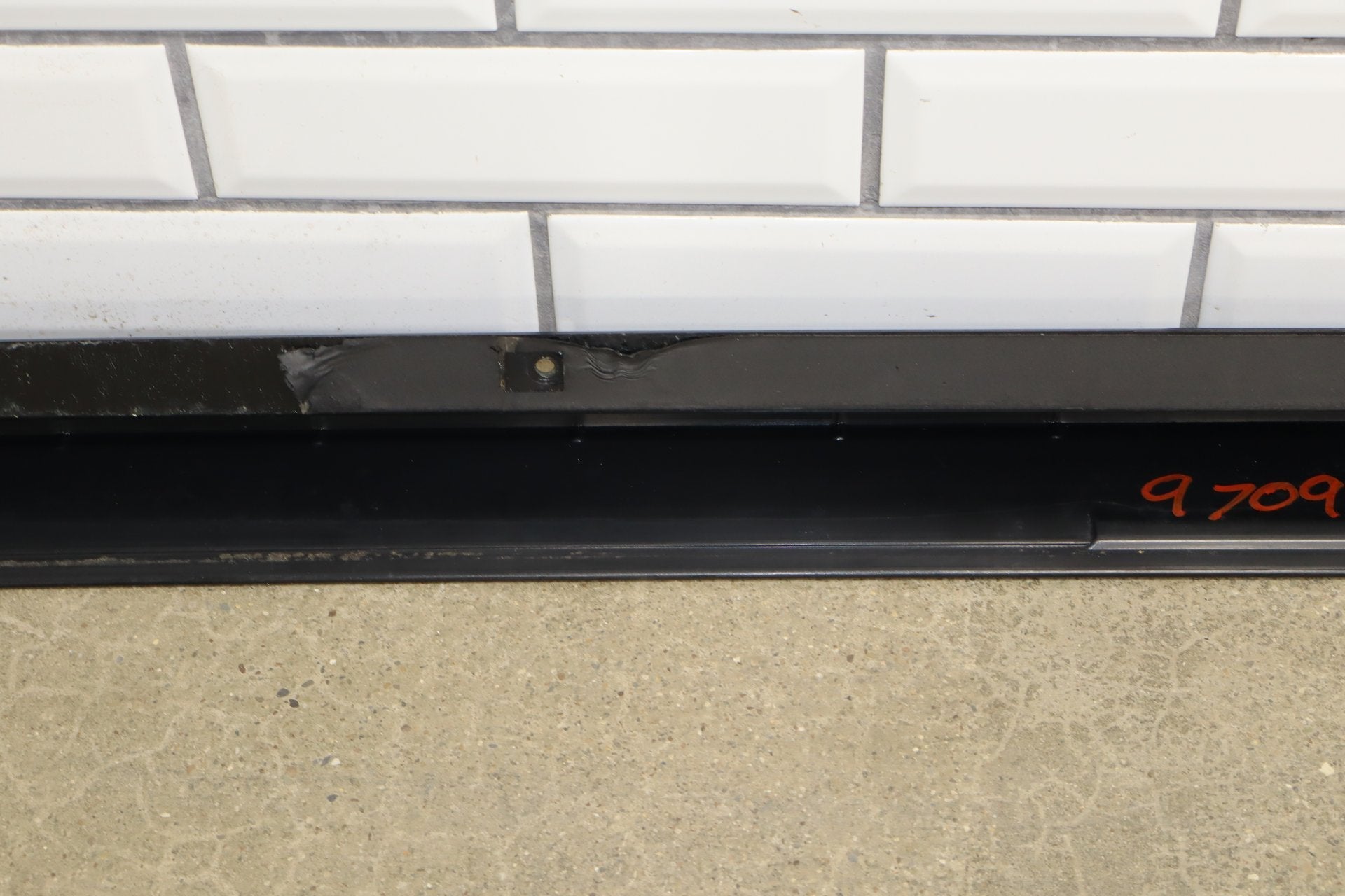 2003-2009 Hummer H2 SUV Passenger Right Front Roof Molding 15241412