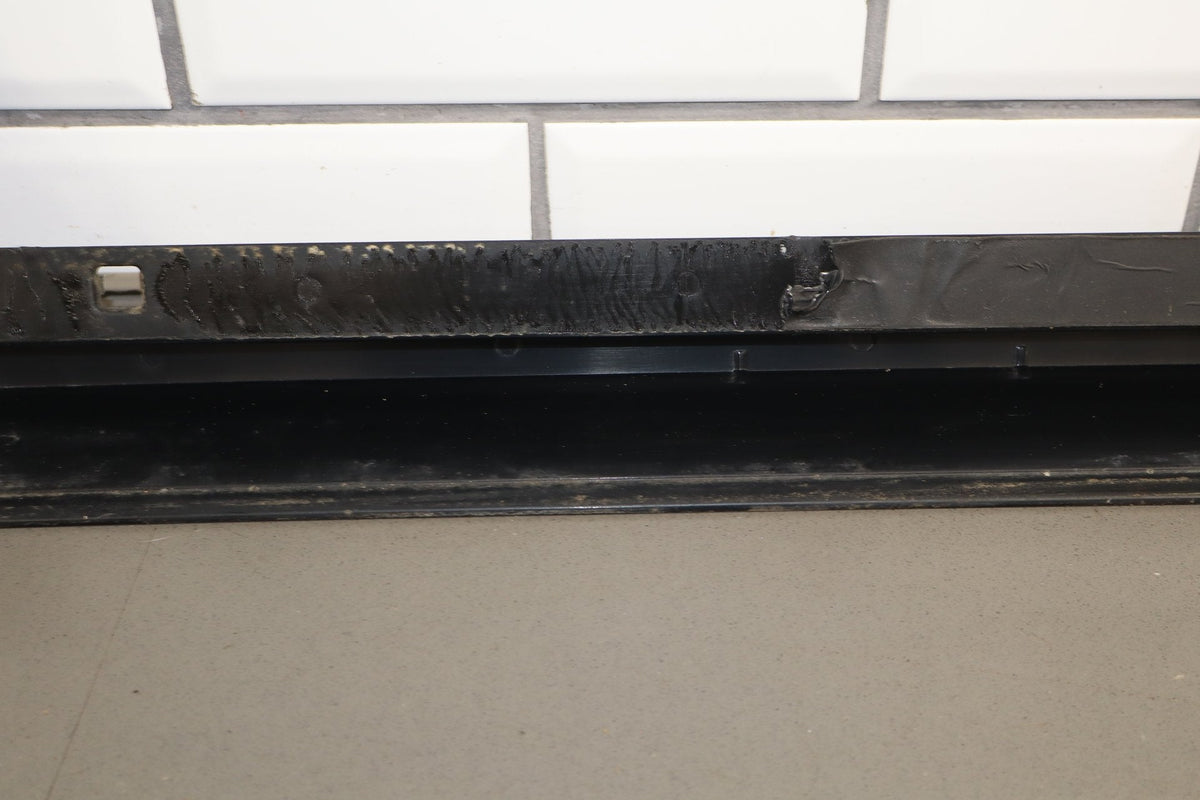 2003-2009 Hummer H2 SUV Passenger Right Front Roof Molding 15241412