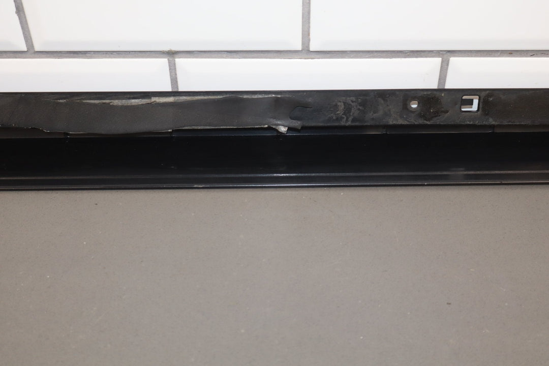 2003 - 2009 Hummer H2 SUV Passenger Right Front Roof Molding 15241412