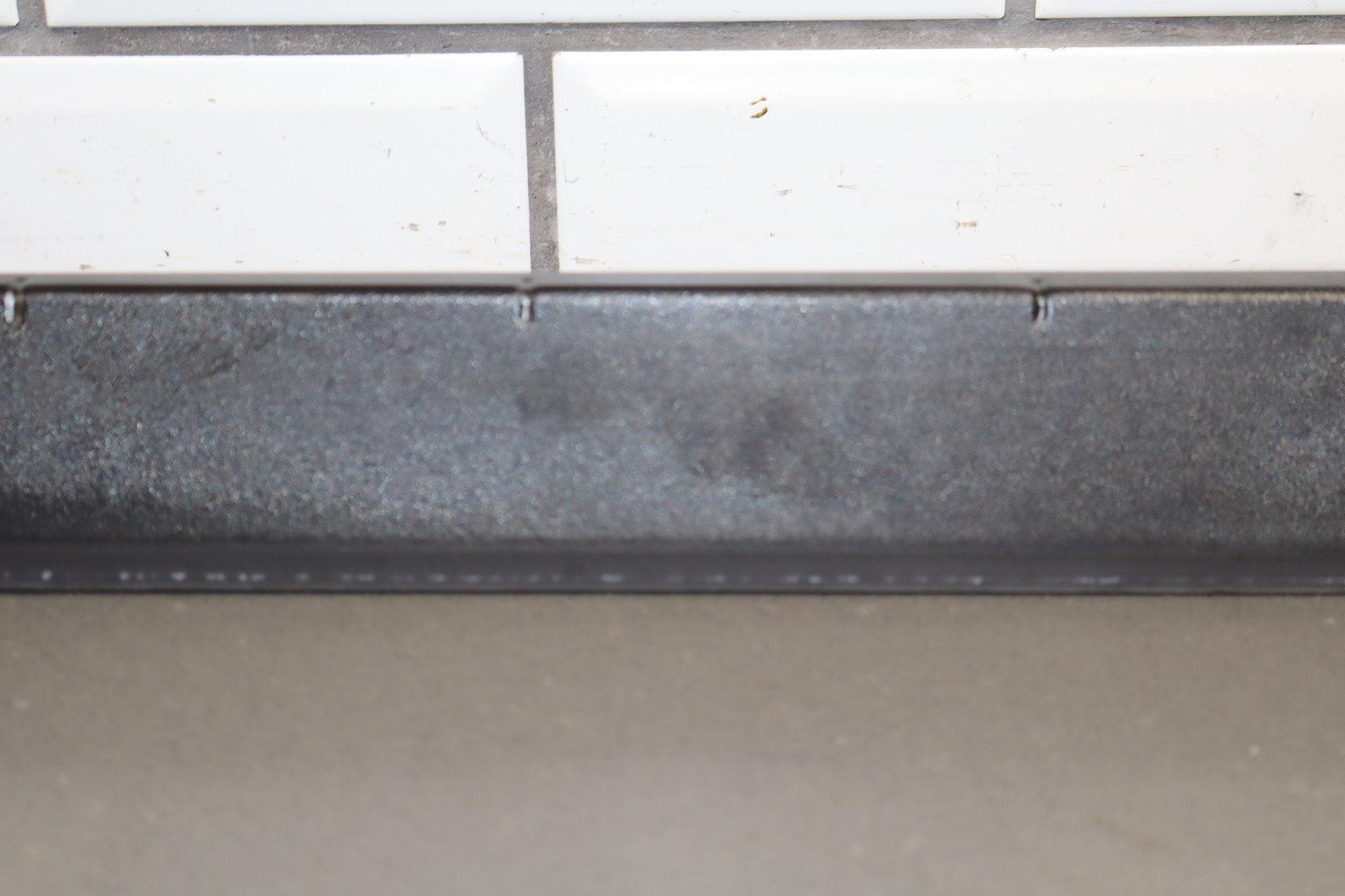 2003-2009- Hummer H2 SUV Passenger Right Rear Roof Molding