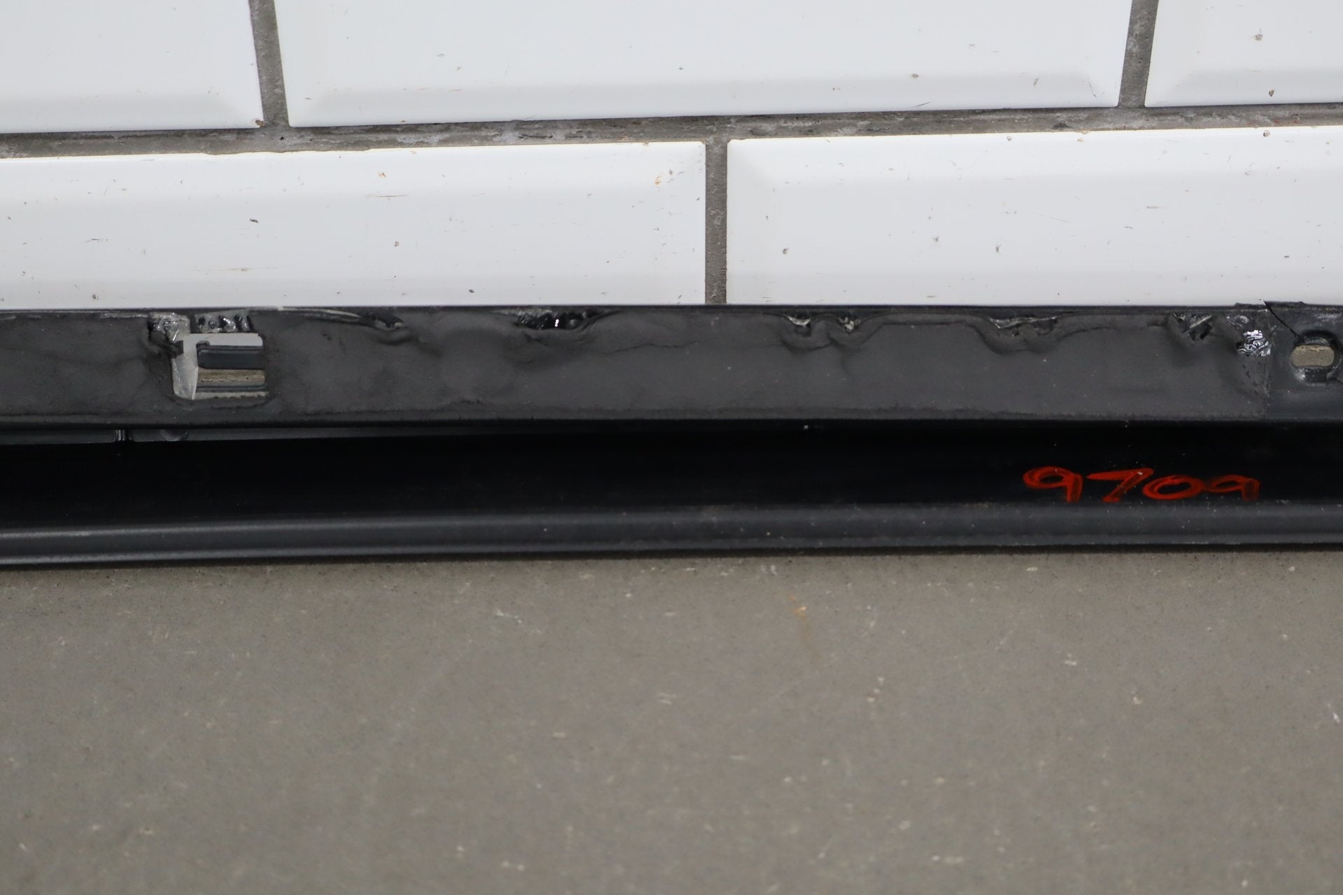 2003-2009- Hummer H2 SUV Passenger Right Rear Roof Molding