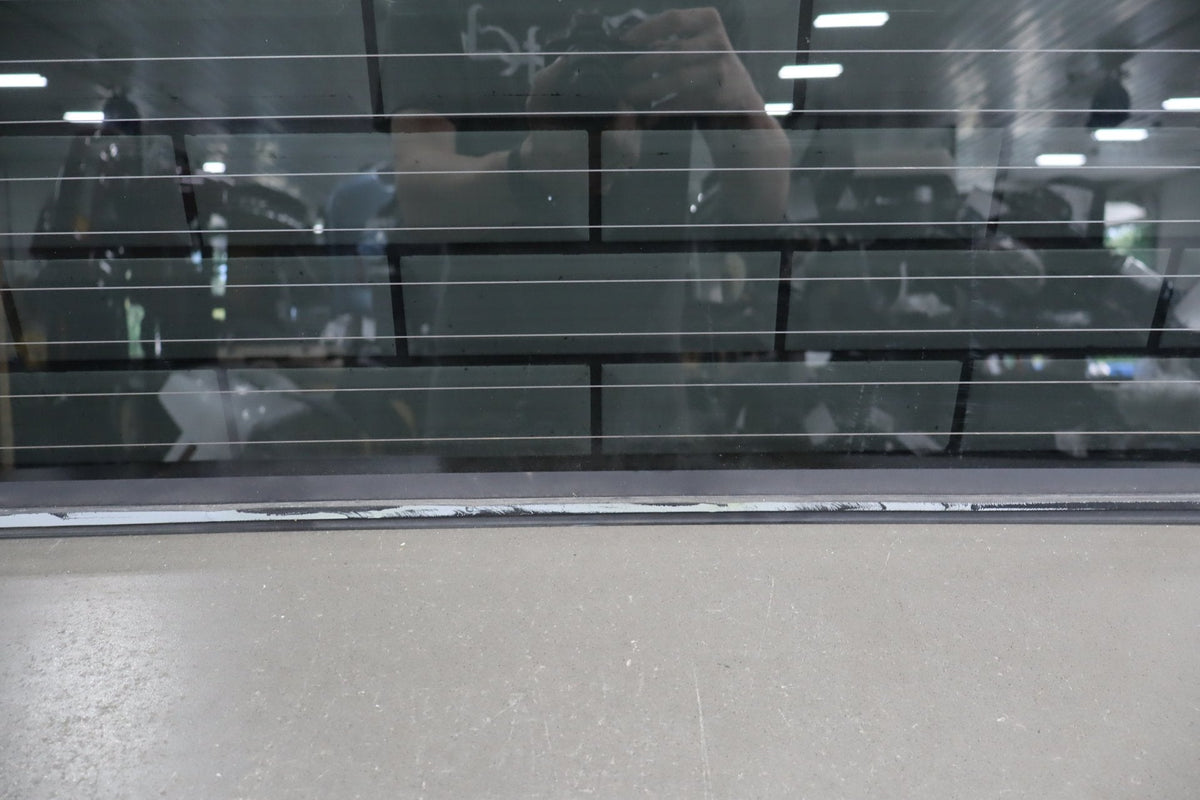 2003-2009 Hummer H2 SUV Rear Back Window Glass 15772337