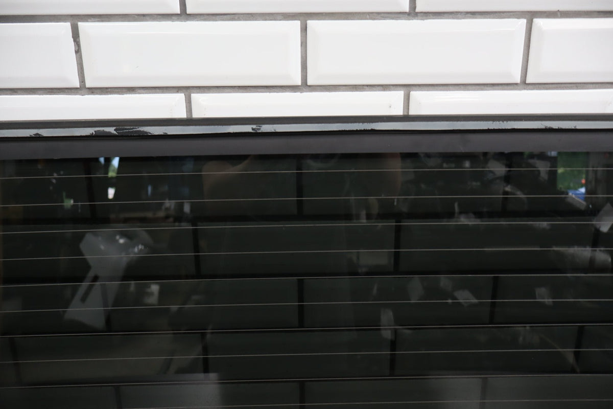 2003-2009 Hummer H2 SUV Rear Back Window Glass 15772337