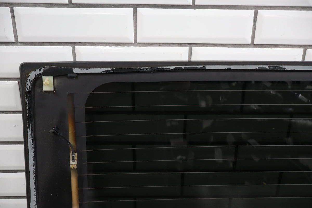2003-2009 Hummer H2 SUV Rear Back Window Glass 15772337