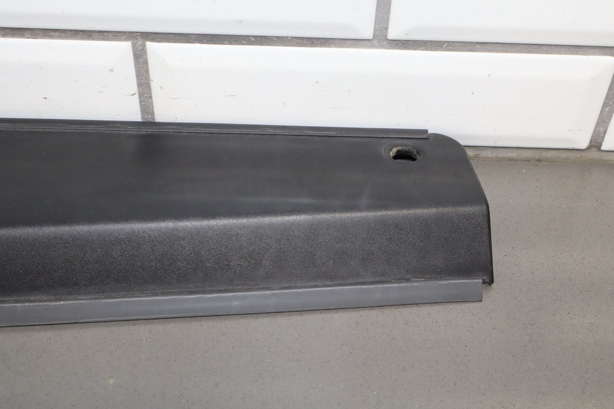 2003-2009 Hummer H2 SUV- Tailgate Upper Spoiler 15114966