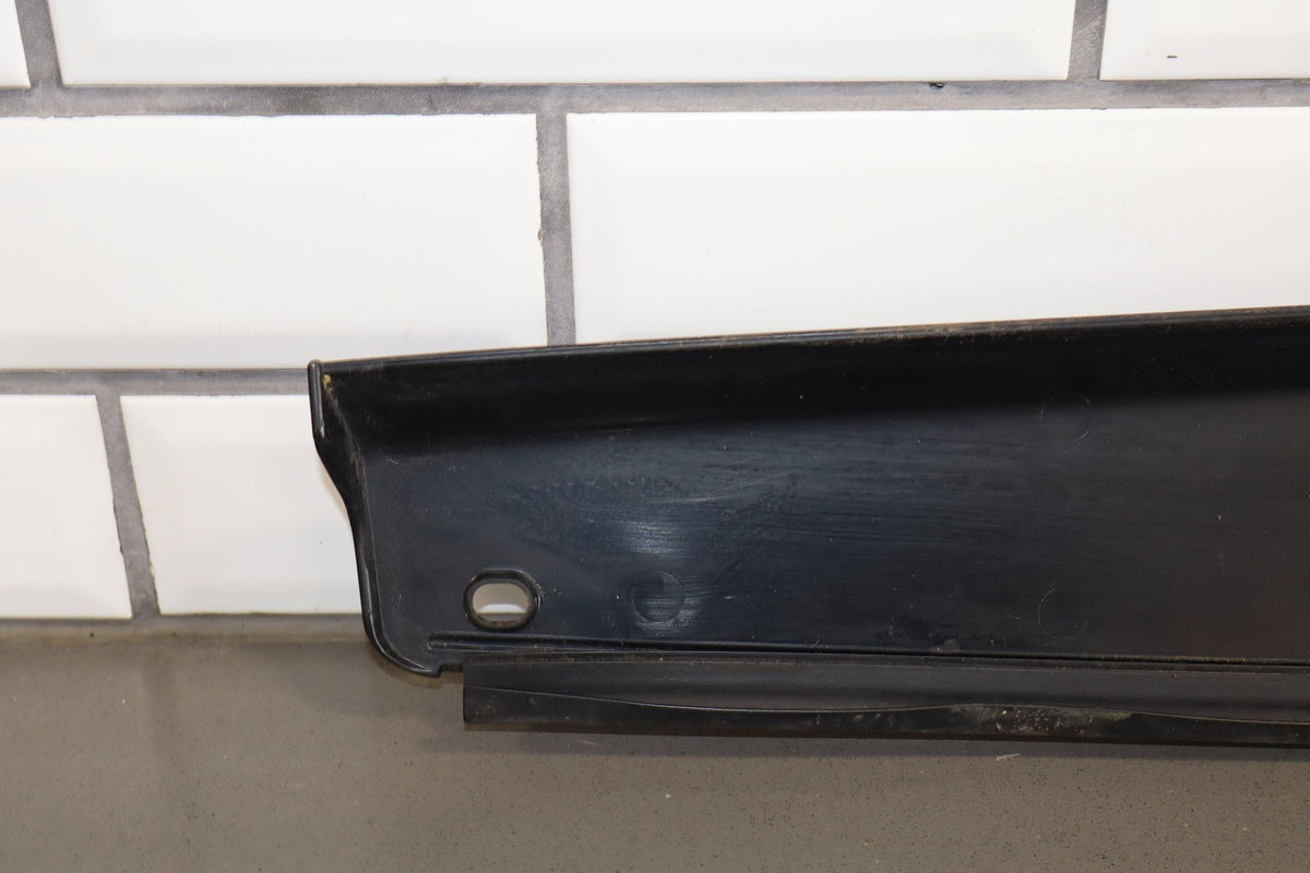 2003-2009 Hummer H2 SUV- Tailgate Upper Spoiler 15114966