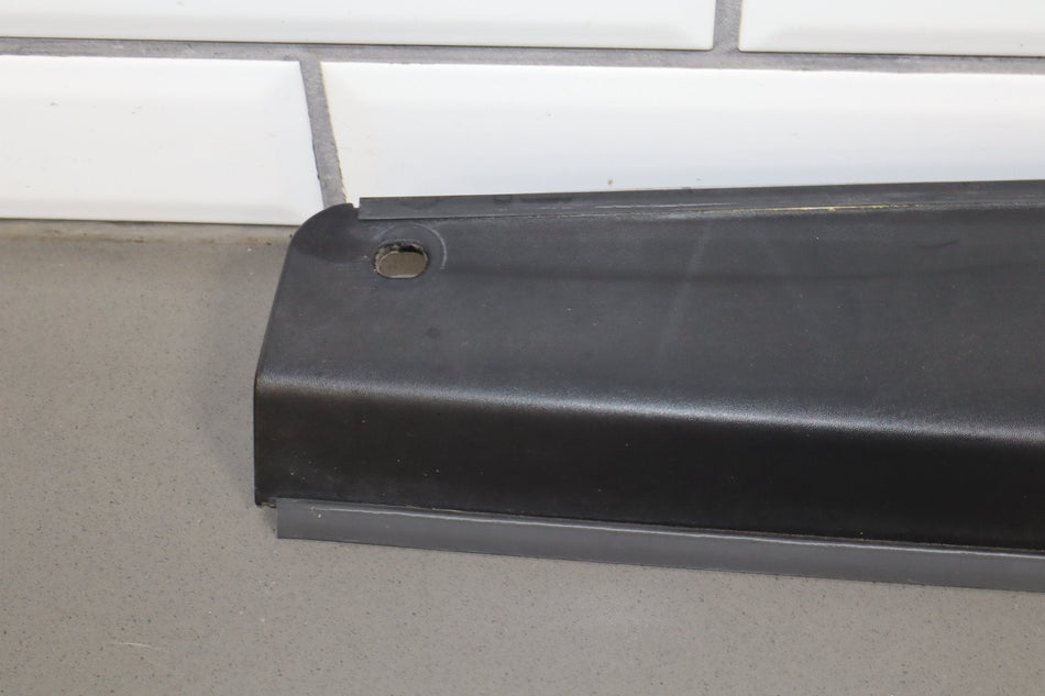 2003-2009 Hummer H2 SUV- Tailgate Upper Spoiler 15114966