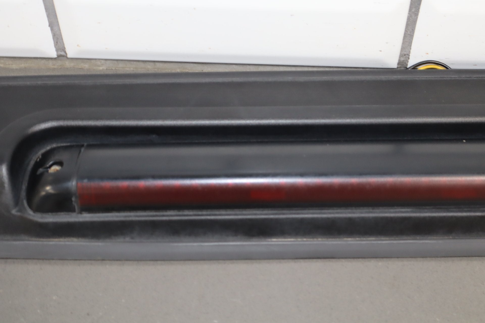 2003-2009 Hummer H2 SUV- Tailgate Upper Spoiler 15114966