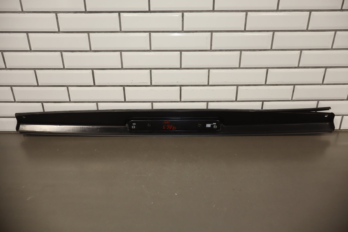 2003-2009 Hummer H2 SUV- Tailgate Upper Spoiler 15114966