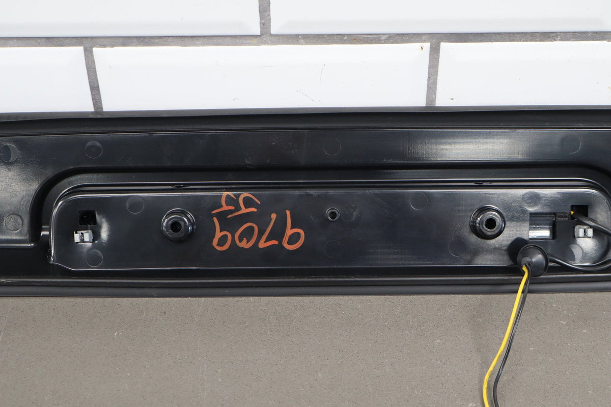 2003-2009 Hummer H2 SUV - Tailgate Upper Spoiler 15114966