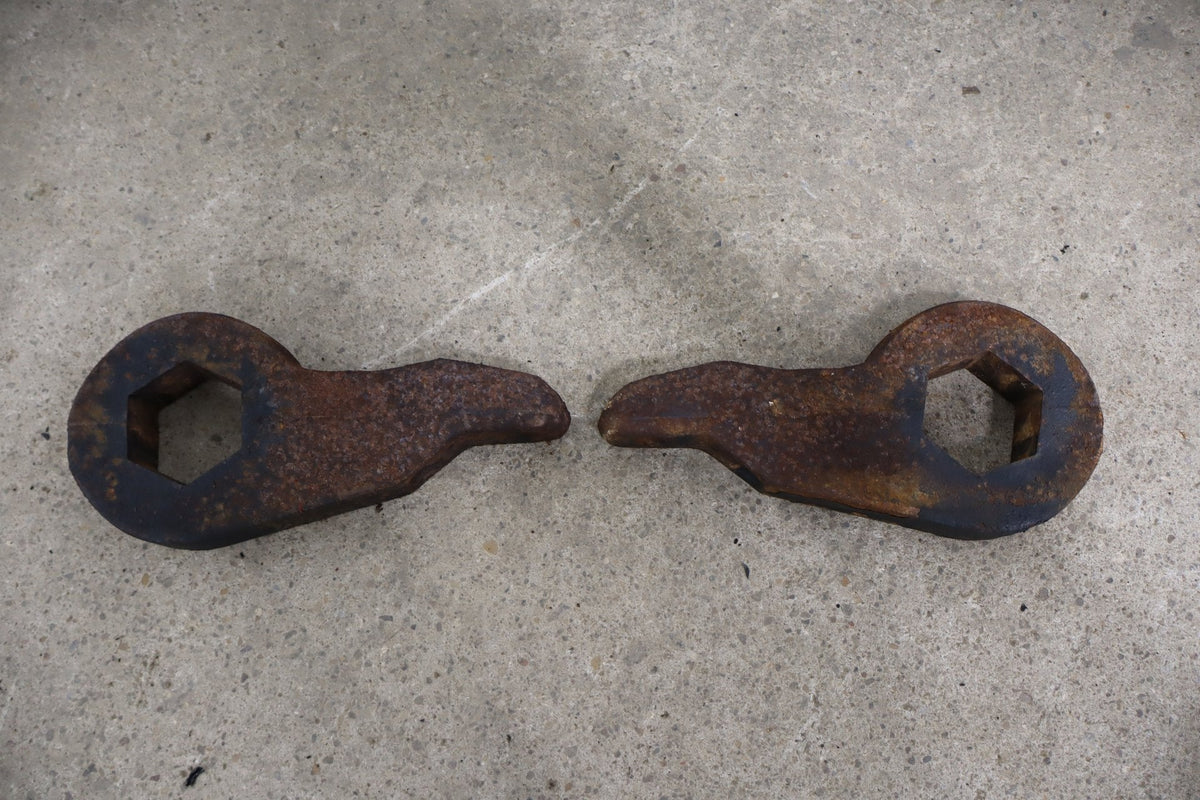 2003-2009 Hummer H2 - Torsion Bar Crossmember