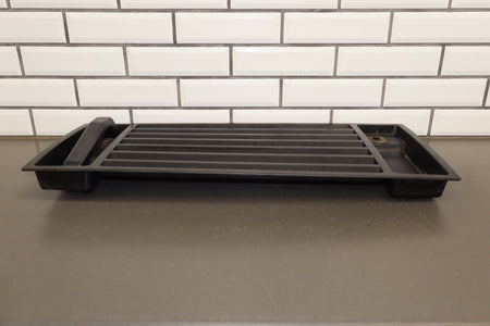 2003-2009 Hummer H2 Upper Hood Grille- No Handles