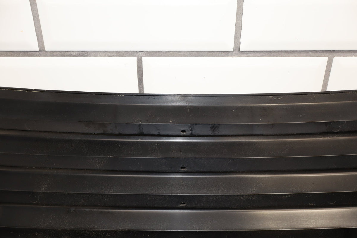 2003-2009 Hummer H2 Upper Hood Grille- No Handles
